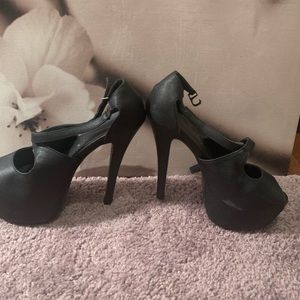 Black Platform Heels